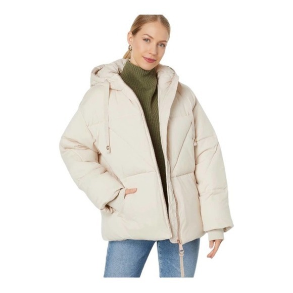 Avec Les Filles Rose Gold Hardware Short Puffer NWT - Picture 1 of 12